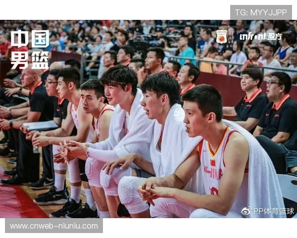 职业俱乐部赛季准备阶段热身赛与夏季联赛阵容调整策略分析