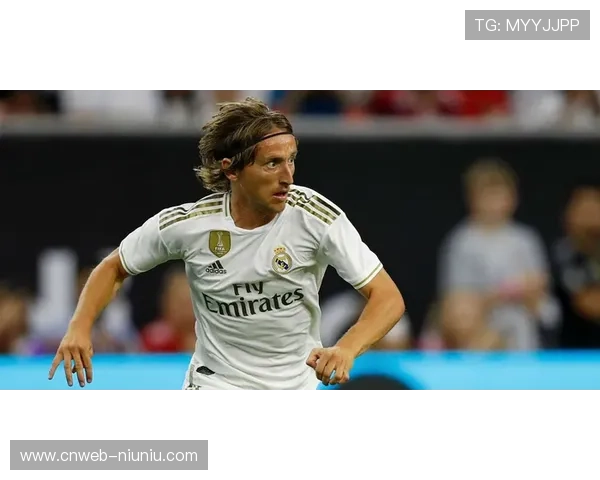 莫德里奇转会AC米兰后专访，谈皇马生涯感激之情